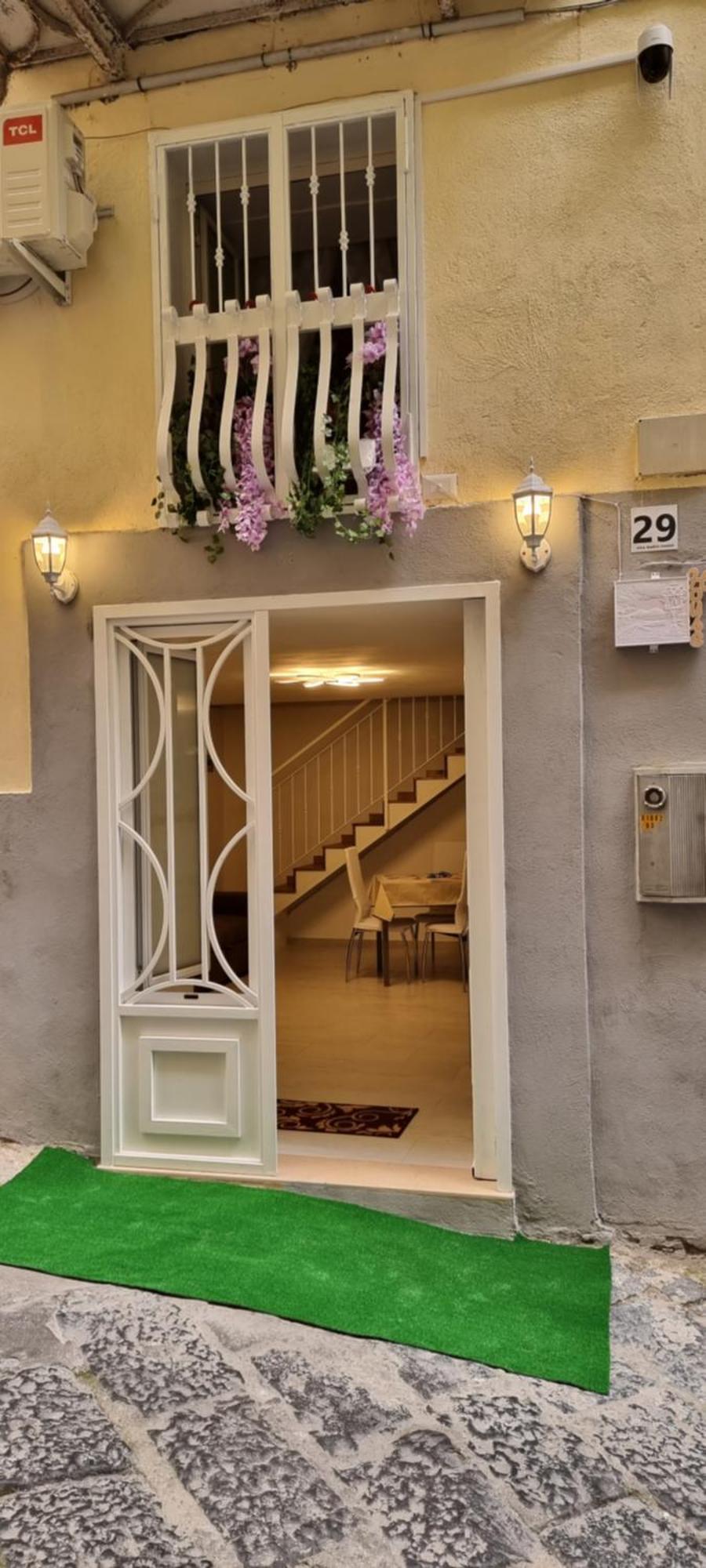 Dv House Via Toledo Quartierispagnoli Наполи Екстериор снимка