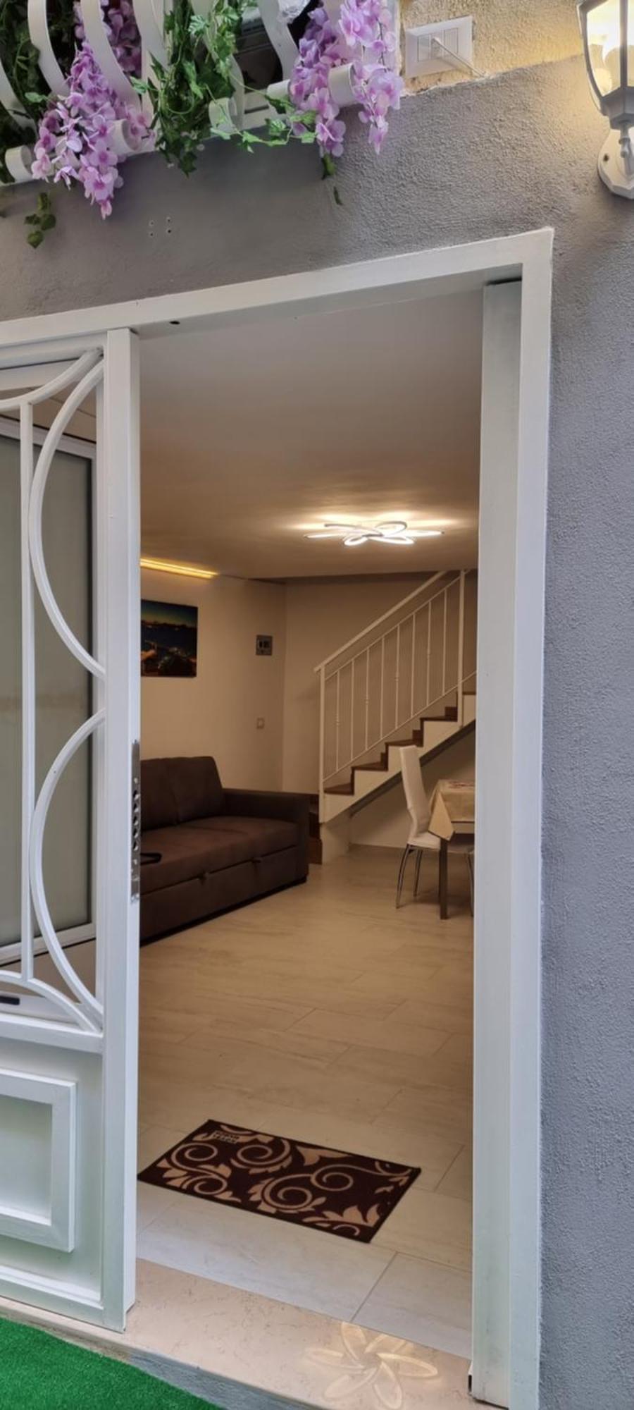 Dv House Via Toledo Quartierispagnoli Наполи Екстериор снимка