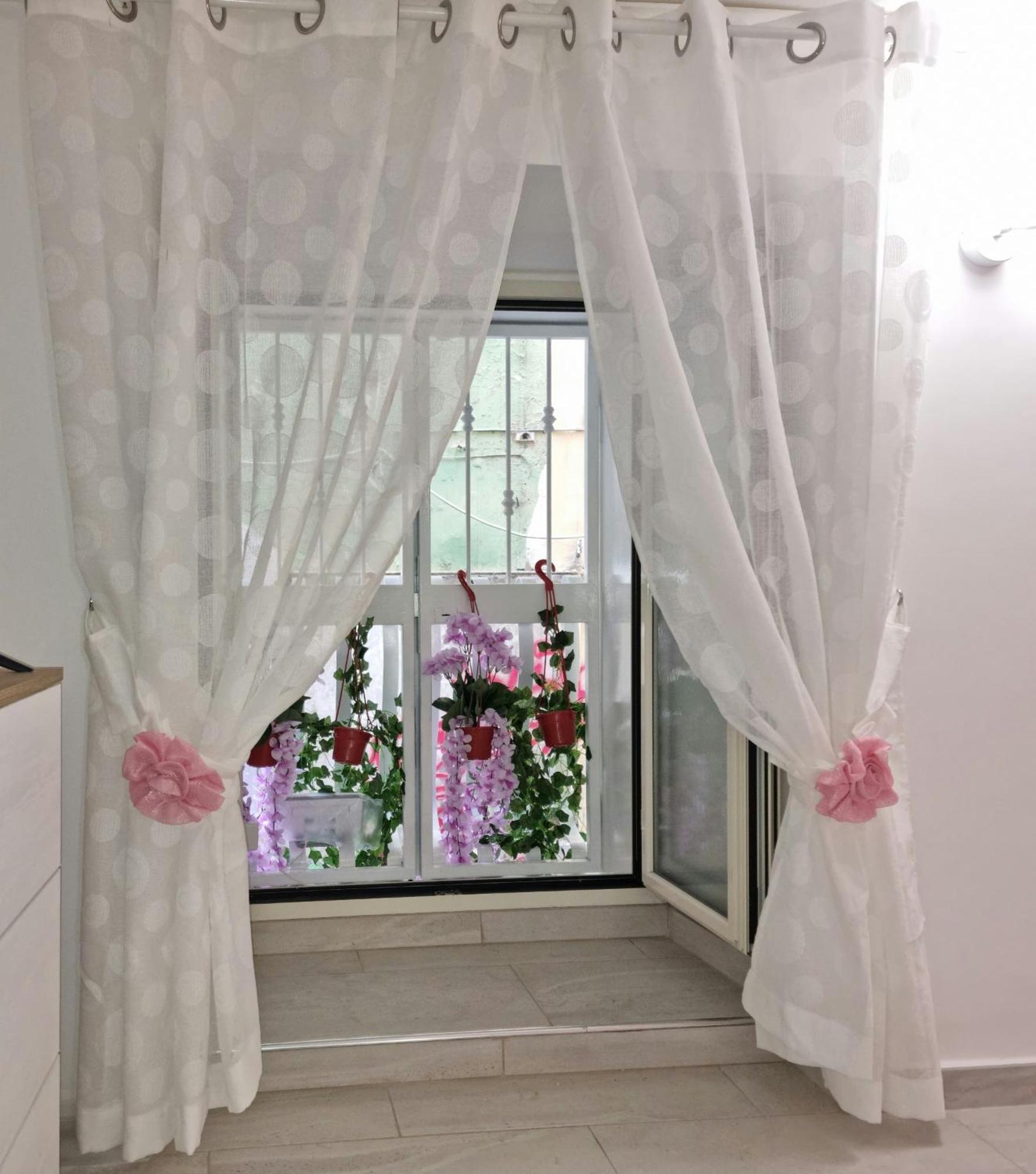 Dv House Via Toledo Quartierispagnoli Наполи Екстериор снимка