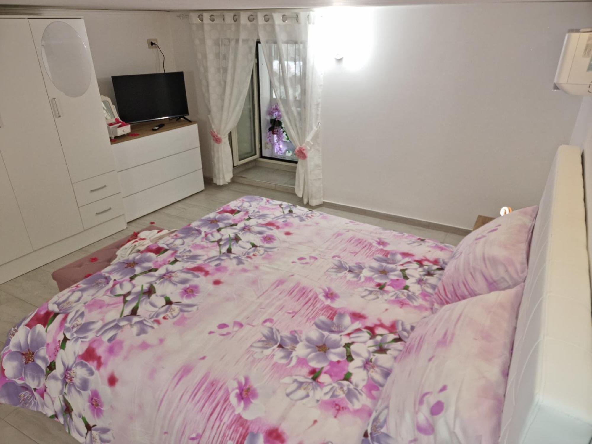 Dv House Via Toledo Quartierispagnoli Наполи Екстериор снимка