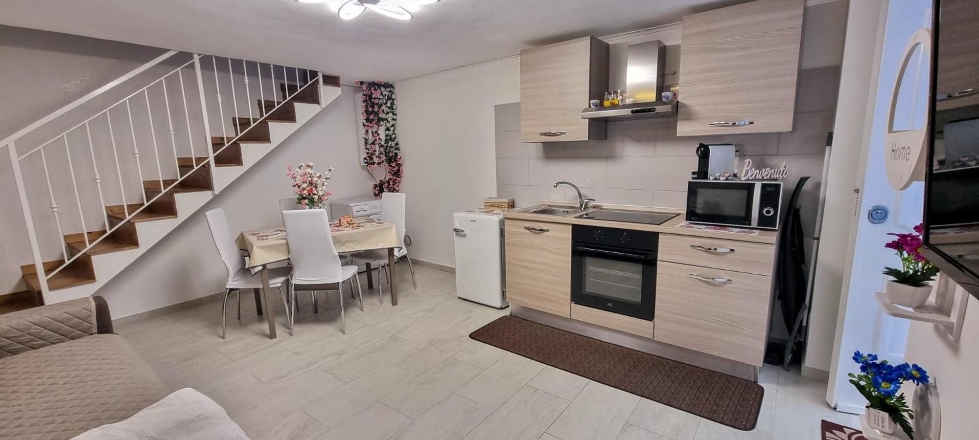 Dv House Via Toledo Quartierispagnoli Наполи Екстериор снимка